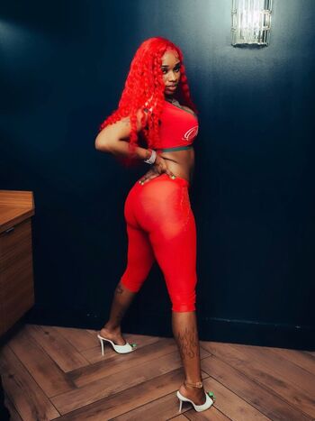 Sexxy Red