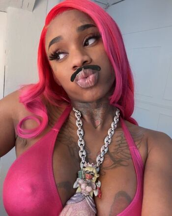 Sexxy Red