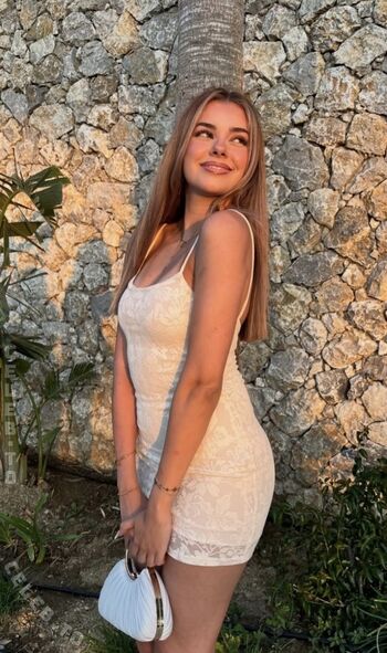 Sophia_xs