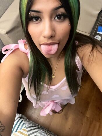 throatpiequeenn