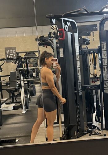 Tianna Gregory