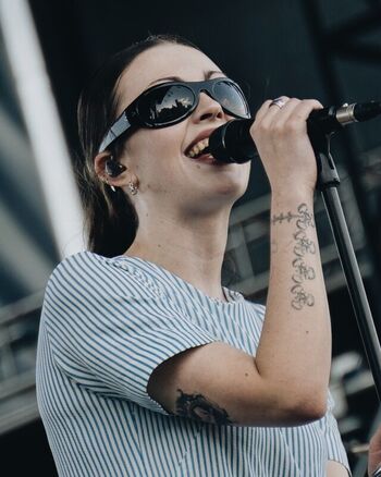 Violet Grohl