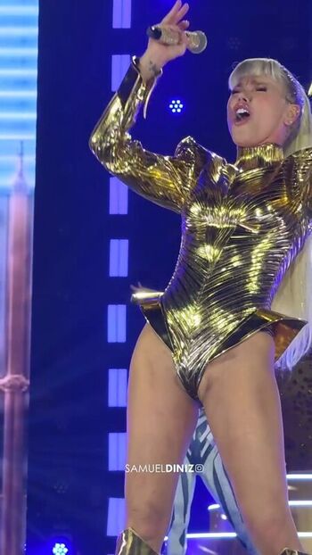 Xuxa Meneghel
